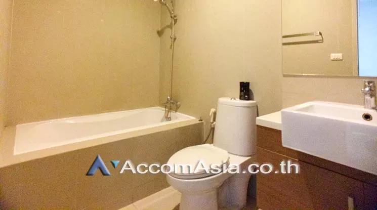 unit 1 Bedroom  Condominium For Rent in Sukhumvit, Bangkok  near BTS Phrom Phong (AA18348)