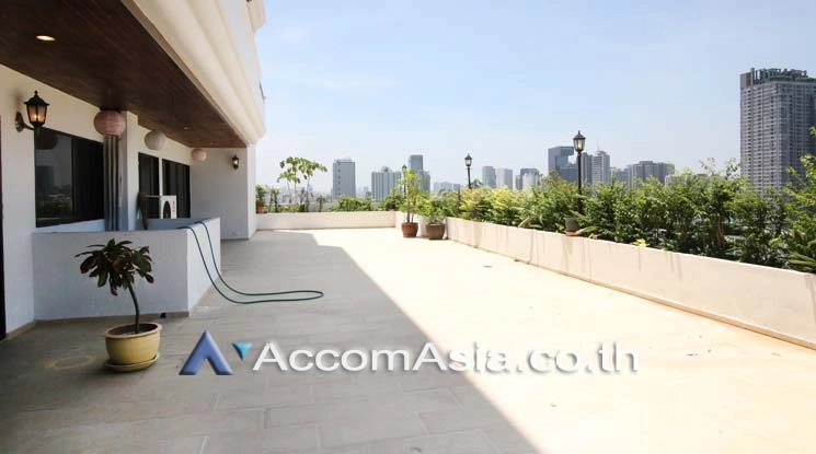 Pet friendly |  Private Environment Space Apartment  4 Bedroom for Rent MRT Sukhumvit in Sukhumvit Bangkok