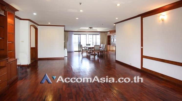  1  4 br Apartment For Rent in Sukhumvit ,Bangkok BTS Nana - MRT Sukhumvit at Private Environment Space AA18353