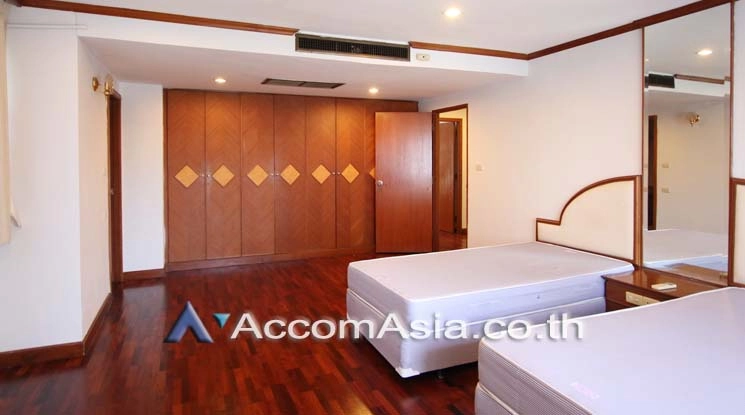 10  4 br Apartment For Rent in Sukhumvit ,Bangkok BTS Nana - MRT Sukhumvit at Private Environment Space AA18353