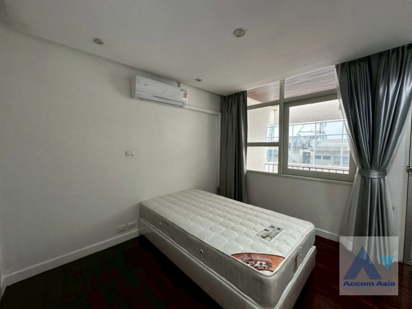 29  4 br Apartment For Rent in Ploenchit ,Bangkok BTS Ploenchit at Set among tropical atmosphere AA18355