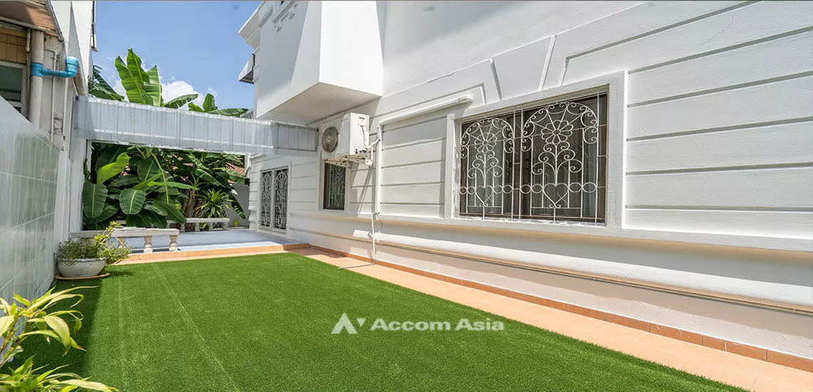 23  4 br House For Rent in Sukhumvit ,Bangkok BTS Thong Lo at Sukhumvit Villa AA18368