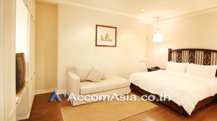 8  2 br Apartment For Rent in Silom ,Bangkok BTS Sala Daeng - MRT Silom at Luxurious Colonial Style AA18378