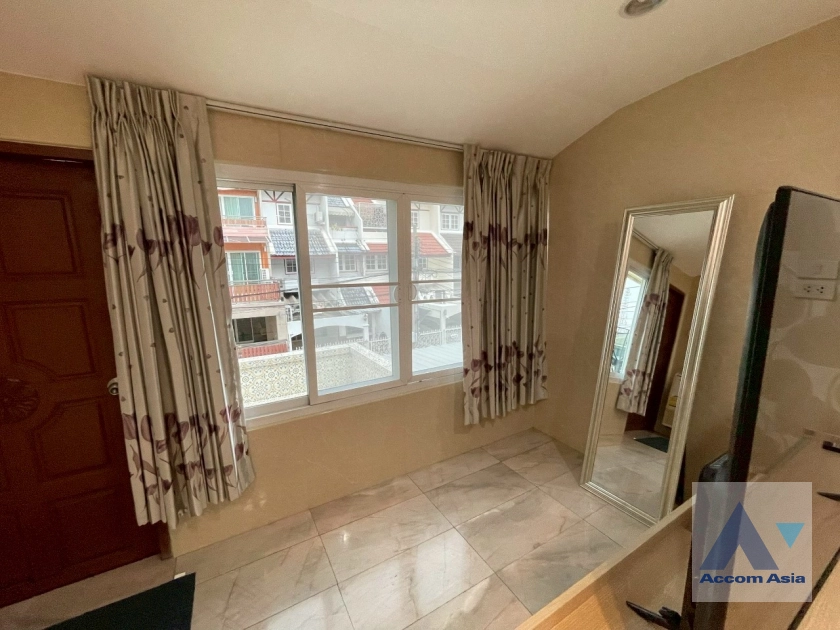 19  4 br House for rent and sale in Sathorn ,Bangkok BRT Sathorn AA18380