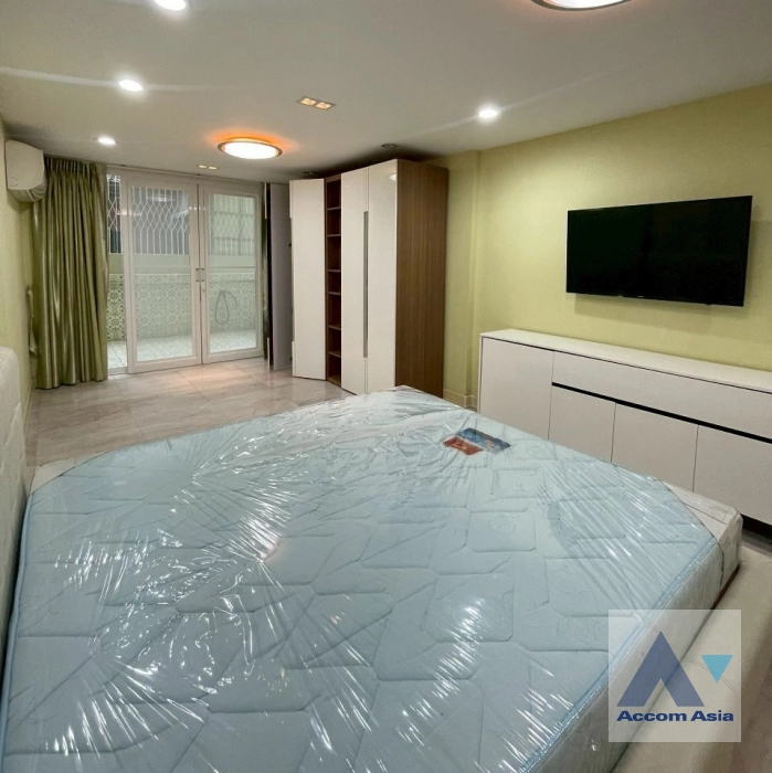 16  4 br House for rent and sale in Sathorn ,Bangkok BRT Sathorn AA18380