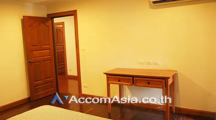5  3 br Apartment For Rent in Ploenchit ,Bangkok BTS Ploenchit at Classic Elegance Residence AA18387