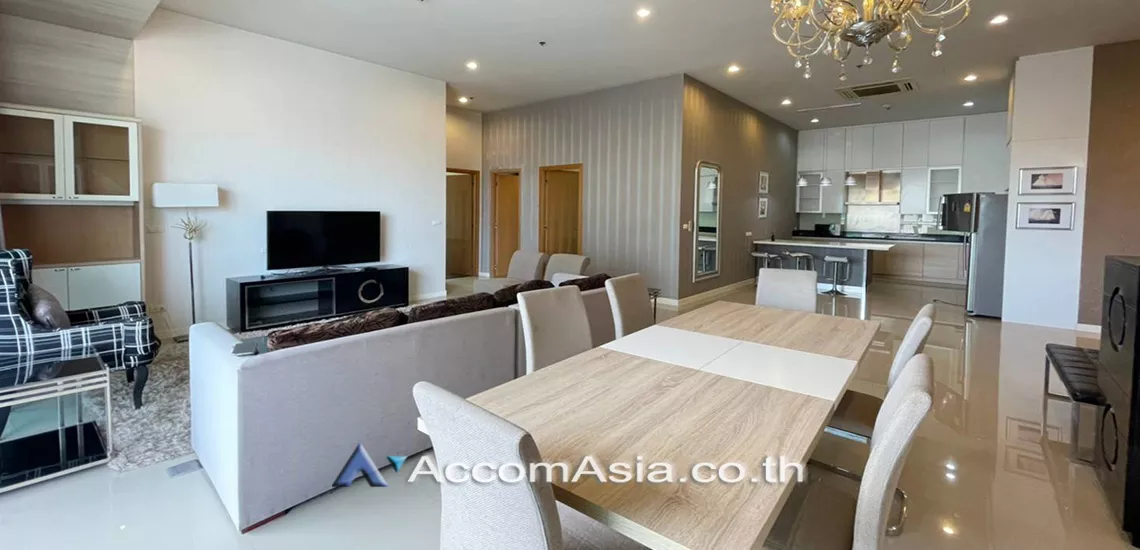 unitPenthouse |  3 Bedrooms  Condominium For Rent in New Phetchaburi, Bangkok  near MRT Phetchaburi (AA18392)