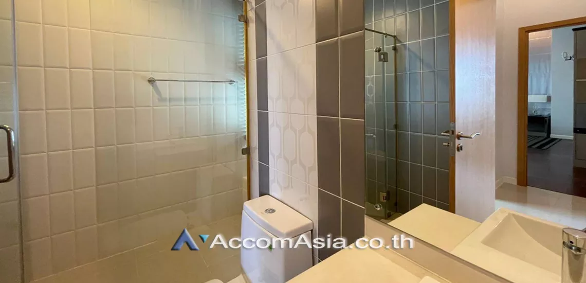 12  3 br Condominium For Rent in New Phetchaburi ,Bangkok MRT Phetchaburi at Circle Condominium AA18392