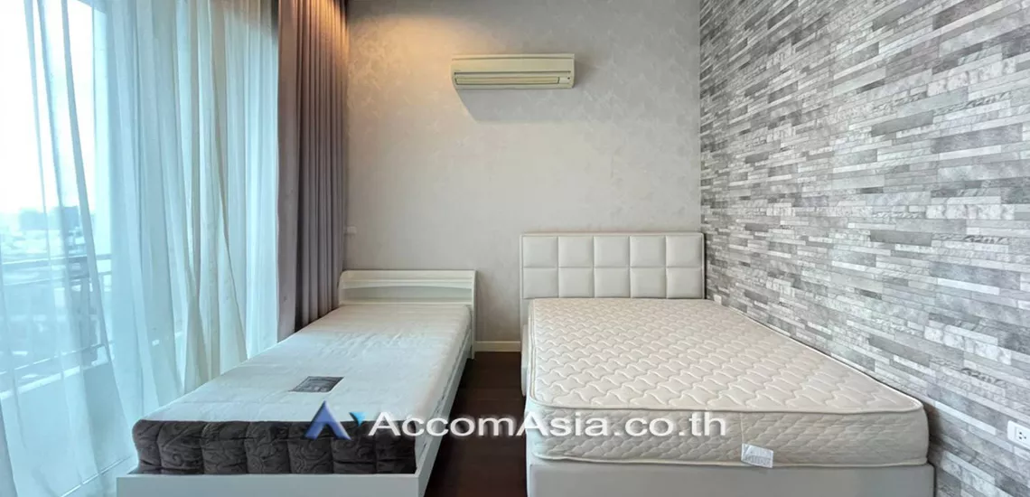 13  3 br Condominium For Rent in New Phetchaburi ,Bangkok MRT Phetchaburi at Circle Condominium AA18392