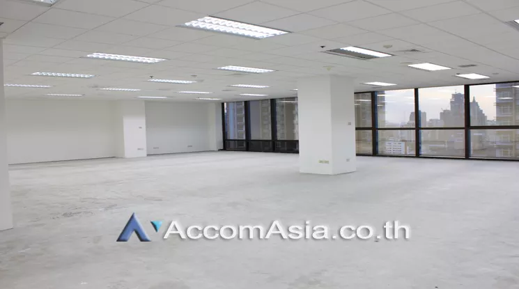 5  Office Space For Rent in Phaholyothin ,Bangkok MRT Phetchaburi at Thanapoom Tower AA18408