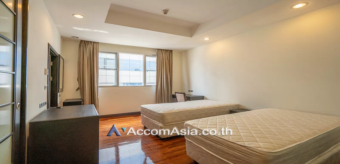 5  2 br Apartment For Rent in Sukhumvit ,Bangkok BTS Asok - MRT Sukhumvit at Elegant place for a Pet Friendly AA18412