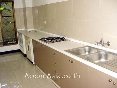 7  2 br Apartment For Rent in Sathorn ,Bangkok MRT Khlong Toei at Classic and Elegant Atmosphere 1003503