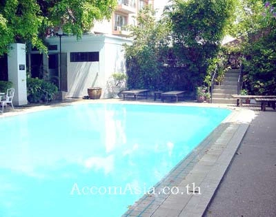 8  2 br Apartment For Rent in Sathorn ,Bangkok MRT Khlong Toei at Classic and Elegant Atmosphere 1003503