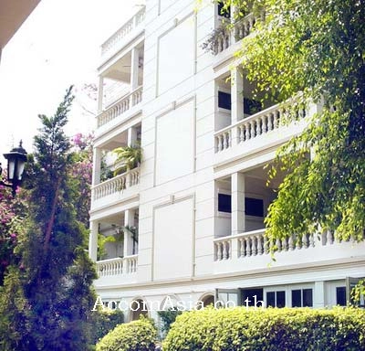 9  2 br Apartment For Rent in Sathorn ,Bangkok MRT Khlong Toei at Classic and Elegant Atmosphere 1003503