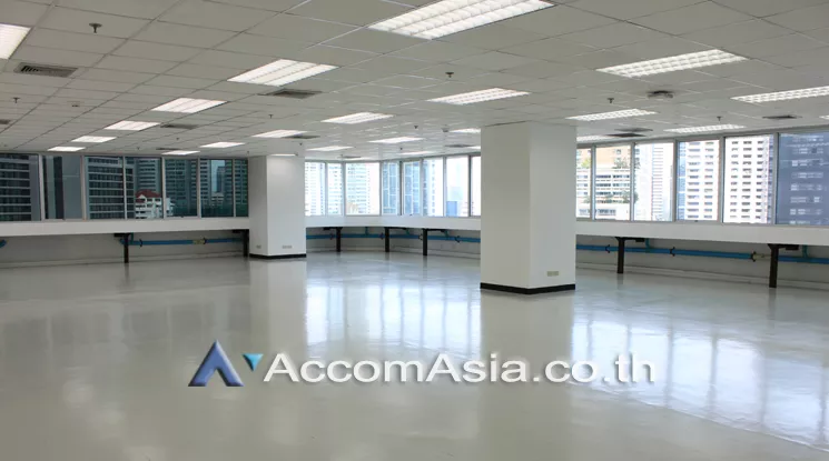  1  Office Space For Rent in Sukhumvit ,Bangkok BTS Phrom Phong at UBC II Building AA18431