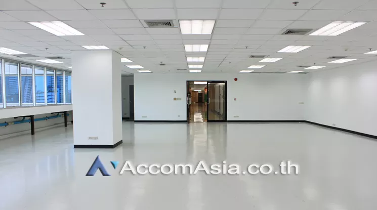5  Office Space For Rent in Sukhumvit ,Bangkok BTS Phrom Phong at UBC II Building AA18431
