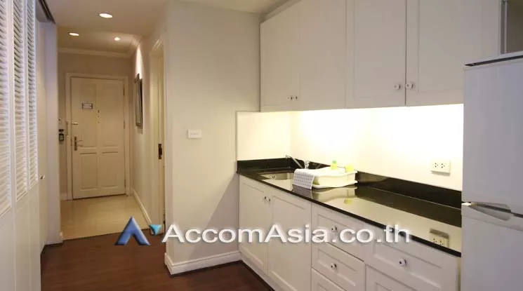 5  1 br Apartment For Rent in Silom ,Bangkok BTS Sala Daeng - MRT Silom at Luxurious Colonial Style AA18450