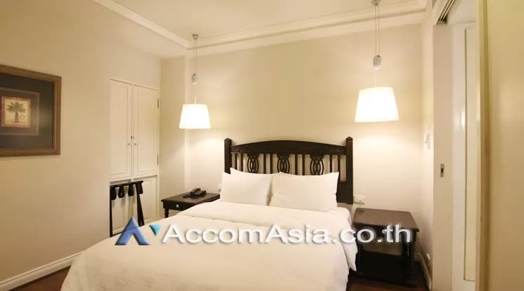 7  1 br Apartment For Rent in Silom ,Bangkok BTS Sala Daeng - MRT Silom at Luxurious Colonial Style AA18450