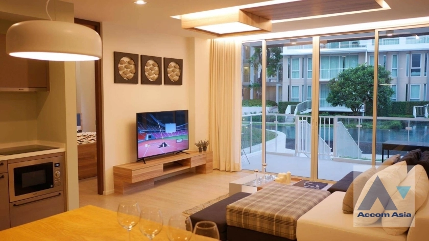  2 Bedrooms  Condominium For Rent & Sale in Chaam huahin, Prachuap Khiri Khan  (AA18468)
