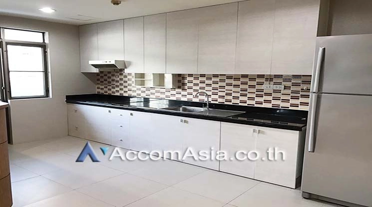 unit 3 Bedrooms  Condominium For Rent & Sale in Sukhumvit, Bangkok  near BTS Phrom Phong (AA18489)