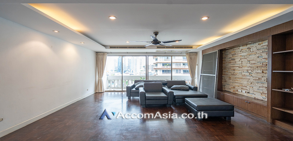 1  3 br Apartment For Rent in sukhumvit ,Bangkok BTS Asok - MRT Sukhumvit at Family Apartment with Lake View AA18491