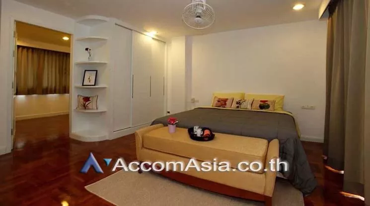  1  5 br Townhouse For Rent in Sathorn ,Bangkok BTS Saint Louis at A Homely Place Residence AA18492