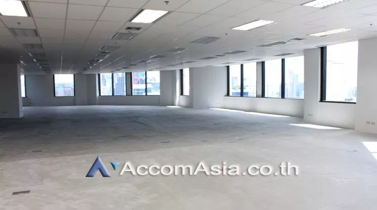  1  Office Space For Rent in Sukhumvit ,Bangkok BTS Phrom Phong at The Emporium Tower AA18518