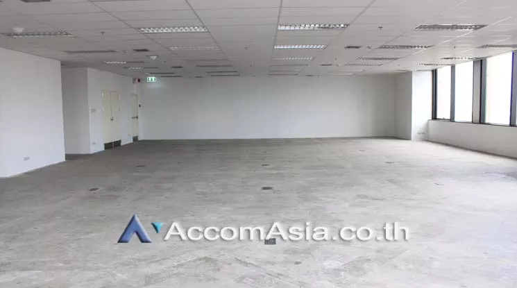8  Office Space For Rent in Sukhumvit ,Bangkok BTS Phrom Phong at The Emporium Tower AA18518