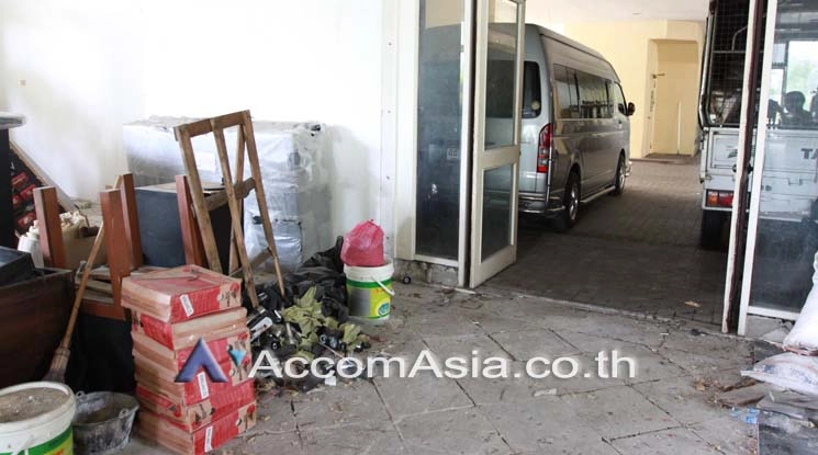 5  Condominium for rent and sale in Charoen Nakhon ,Bangkok BTS Krung Thon Buri at Baan Chao Praya AA18522