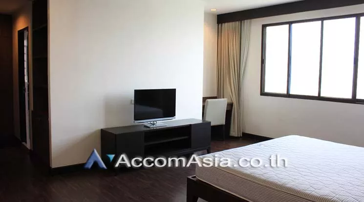8  2 br Apartment For Rent in Sukhumvit ,Bangkok BTS Ekkamai at Comfort living and well service AA18546