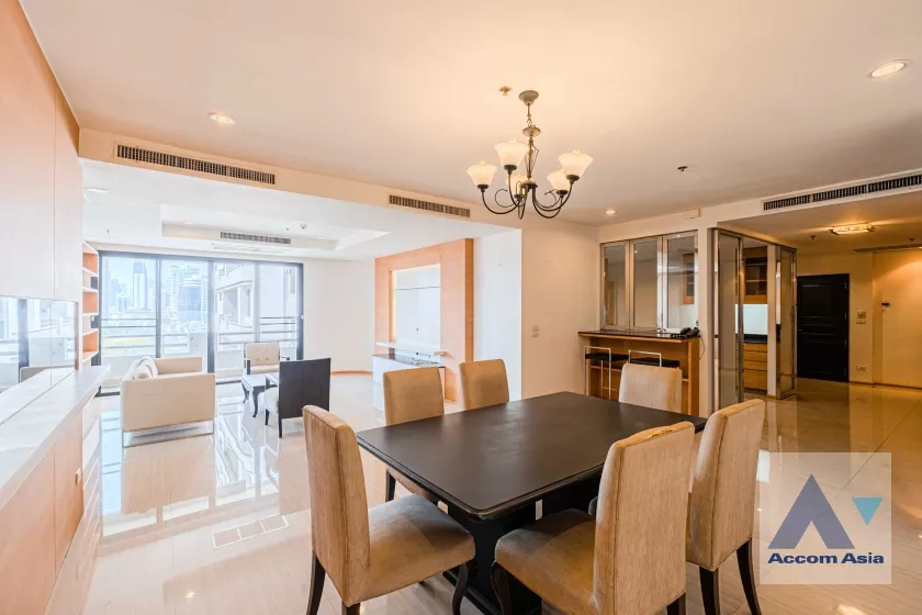  1  2 br Apartment For Rent in Sukhumvit ,Bangkok BTS Ekkamai at Comfort living and well service AA18548
