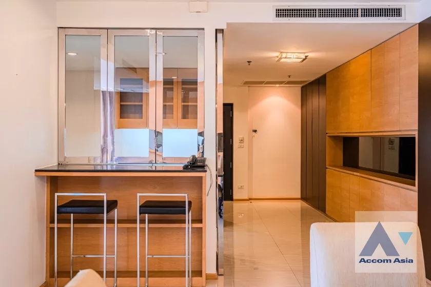 7  2 br Apartment For Rent in Sukhumvit ,Bangkok BTS Ekkamai at Comfort living and well service AA18548