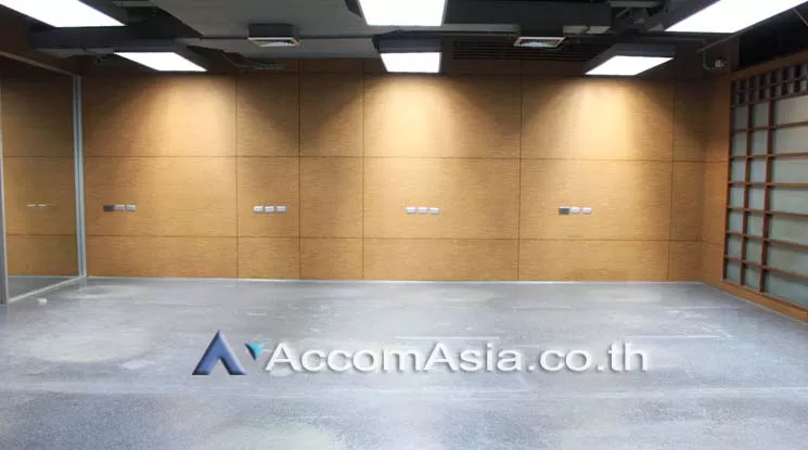  Office space For Rent in Sukhumvit, Bangkok  near BTS Phrom Phong (AA18550)