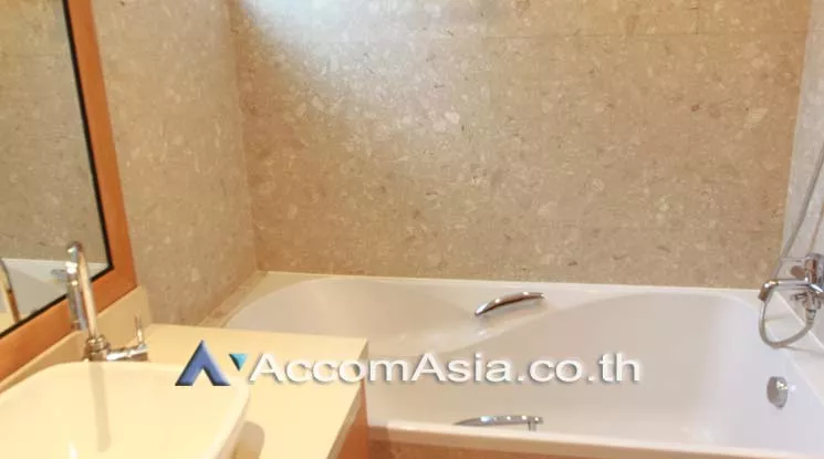 8  2 br Condominium For Rent in Ploenchit ,Bangkok BTS Ploenchit at Baan Siri Ruedee AA18564