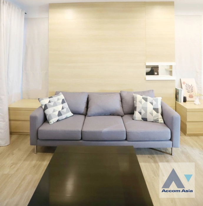 unitPet friendly |  3 Bedrooms  Townhouse For Rent & Sale in Sukhumvit, Bangkok  near BTS Bang Chak (AA18582)