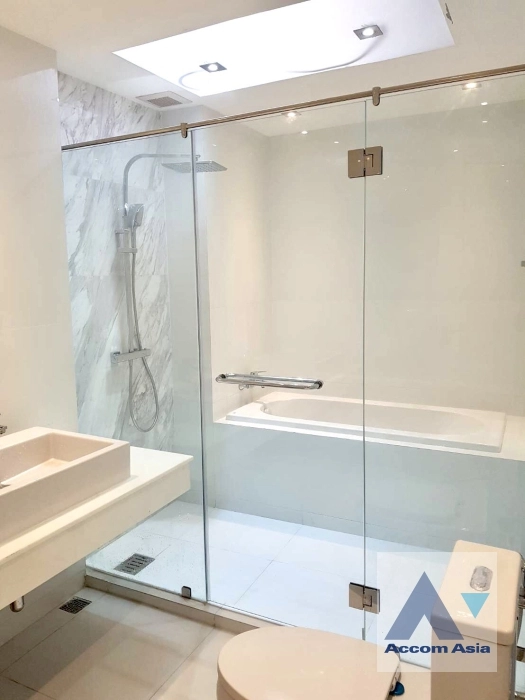 10  5 br Townhouse For Rent in Sukhumvit ,Bangkok BTS Ekkamai at Park Avenue AA18595