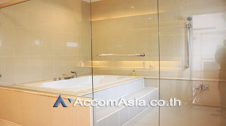 8  4 br House For Rent in Sukhumvit ,Bangkok BTS Ekkamai AA18598