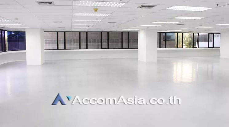  Ocean Tower 1 Office space  for Rent MRT Sukhumvit in Sukhumvit Bangkok