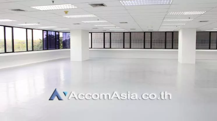unit Office space For Rent in Sukhumvit, Bangkok  near BTS Asok - MRT Sukhumvit (AA18606)
