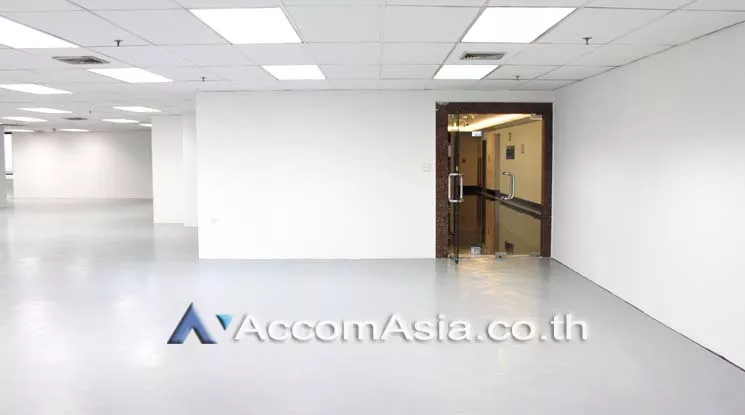 unit Office space For Rent in Sukhumvit, Bangkok  near BTS Asok - MRT Sukhumvit (AA18606)