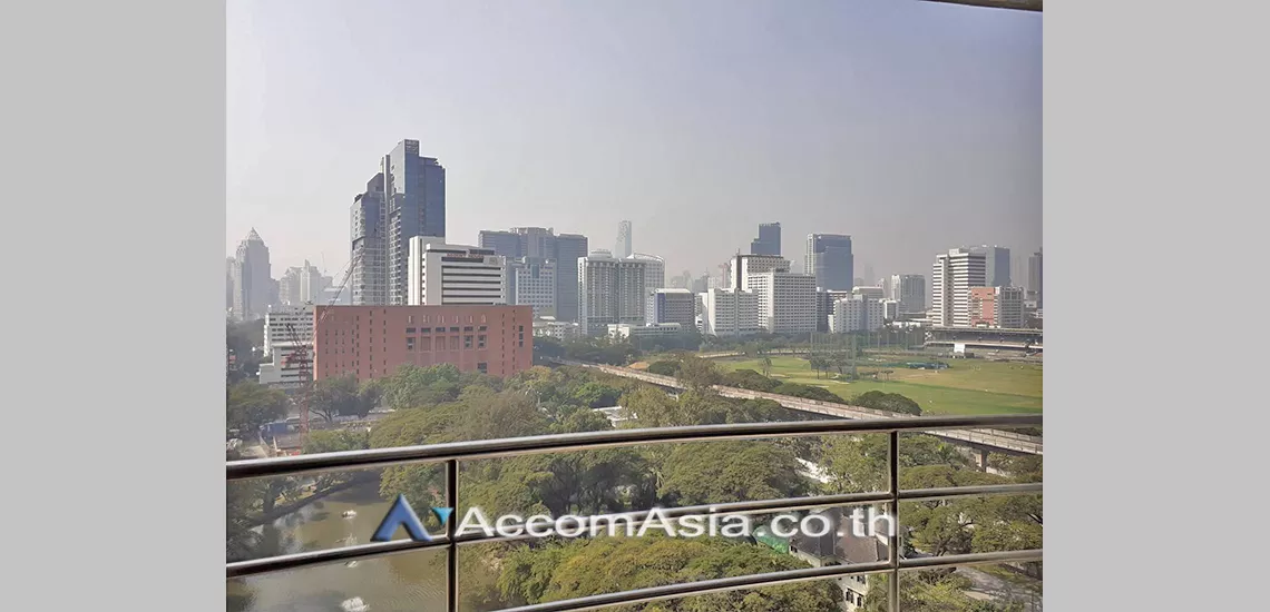 8  2 br Condominium For Rent in Ploenchit ,Bangkok BTS Ratchadamri at Baan Somthavil Ratchadamri AA18609