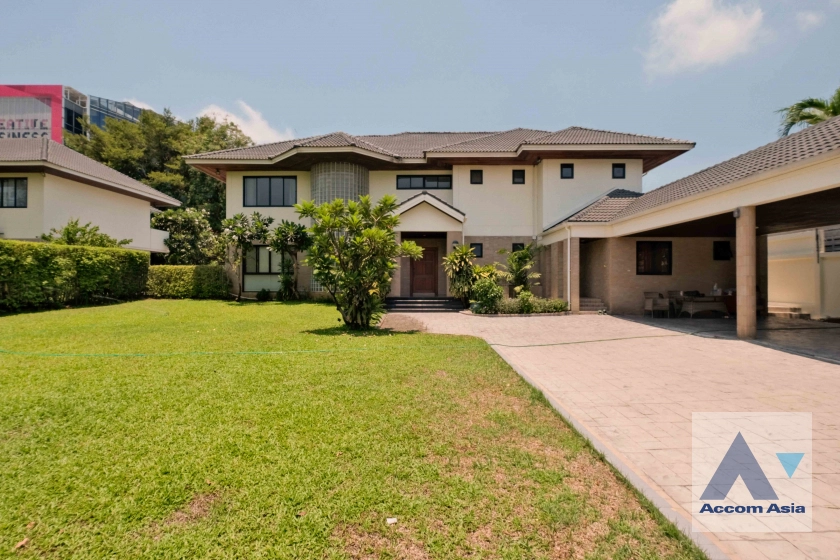 unitPrivate Swimming Pool, Pet friendly |  4 Bedrooms  House For Rent & Sale in Sukhumvit, Bangkok  near BTS Phra khanong (AA18616)