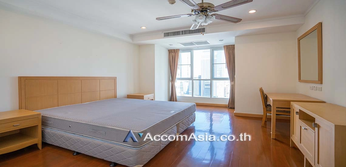 7  3 br Apartment For Rent in Sukhumvit ,Bangkok BTS Phrom Phong at Apartment with Top Facilities, Close to Emshere AA18646