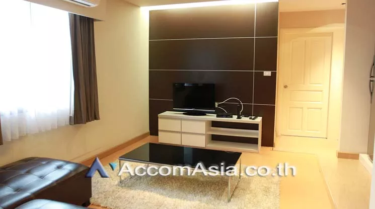  2 Bedrooms  Apartment For Rent in Sukhumvit, Bangkok  near BTS Nana (AA18716)