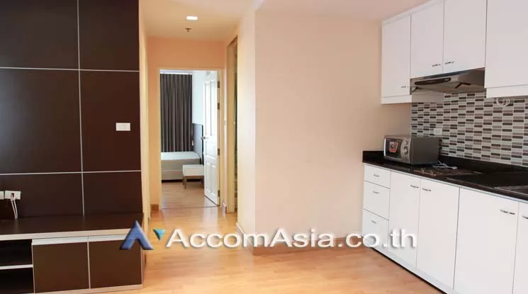  1 Bedroom  Apartment For Rent in Sukhumvit, Bangkok  near BTS Nana (AA18718)