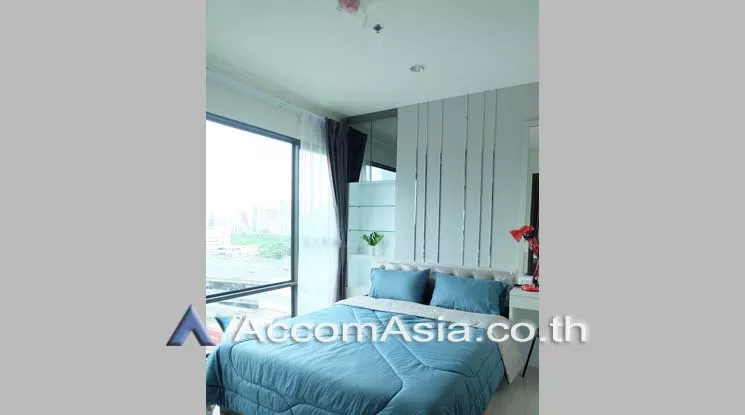  2 Bedrooms  Condominium For Rent in Phaholyothin, Bangkok  near MRT Rama 9 - ARL Makkasan (AA18725)