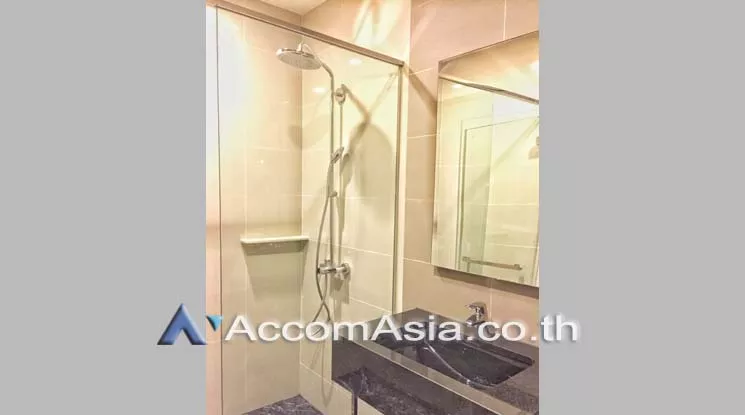 unit 1 Bedroom  Condominium For Rent in Sukhumvit, Bangkok  near BTS Asok - MRT Sukhumvit (AA18741)