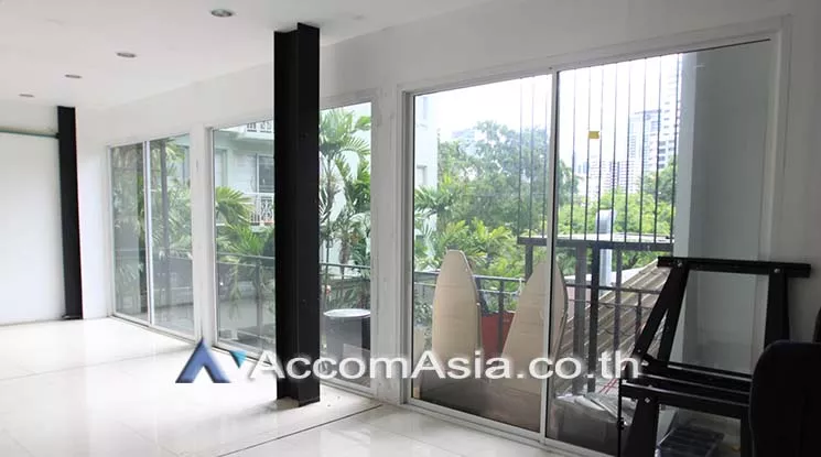 4  Retail / Showroom For Rent in Sukhumvit ,Bangkok BTS Thong Lo at 9.53 Community Mall AA18747