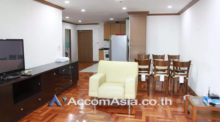  2 Bedrooms  Condominium For Sale in Sukhumvit, Bangkok  near BTS Nana (AA18753)