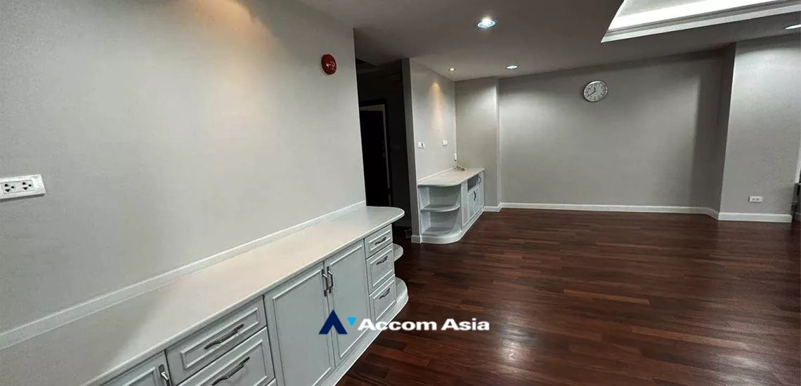 4  3 br Condominium For Rent in Sukhumvit ,Bangkok BTS Phrom Phong at D.S. Tower 1 AA18766